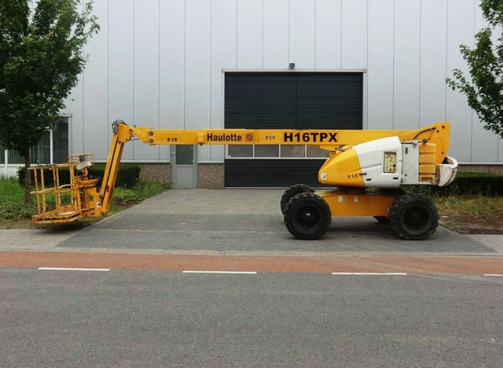 Телескопический подъемник Haulotte H 16 TPX